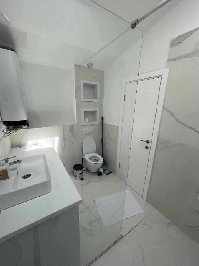 Lungomare Apartments Petrovac 외부 사진
